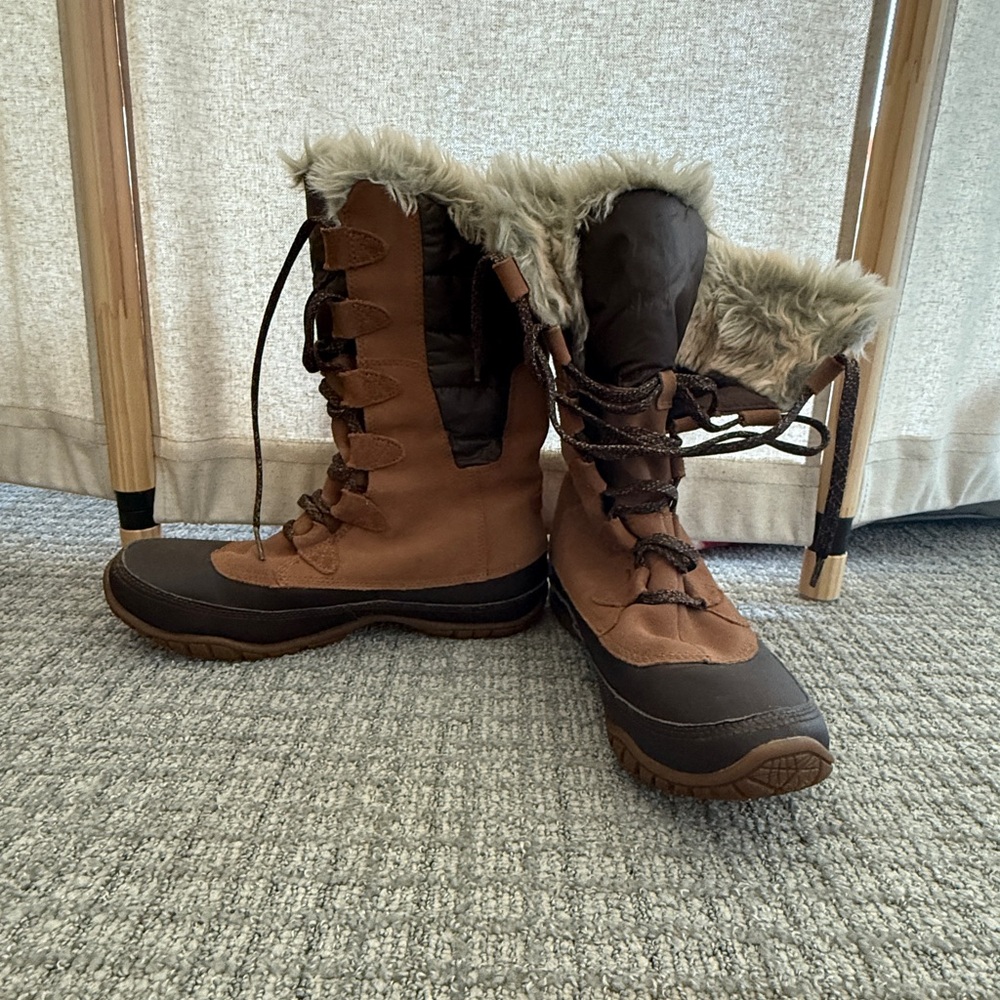 North Face Nuptse Purna Winter Boots